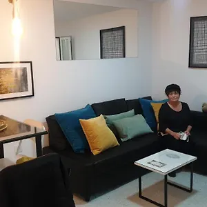 https://apartamento-con-encanto-y-ubicacin-perfecta.hotelsincadiz.net