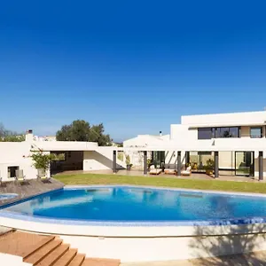  Villa Binife