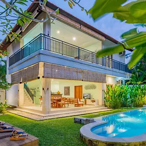 https://villa-harmony-seminyak-bali-80361.ubudhotelsnow.com