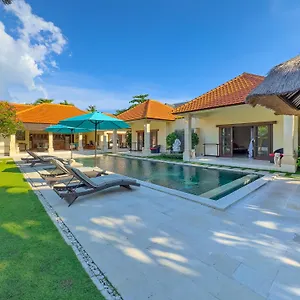 https://villa-vara-managed-by-villa-bugis.hotelsseminyak.net