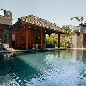https://villa-mewah.ubudhotelsnow.com
