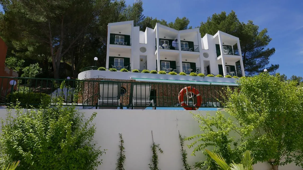The Desmais Cala Galdana  Espagne