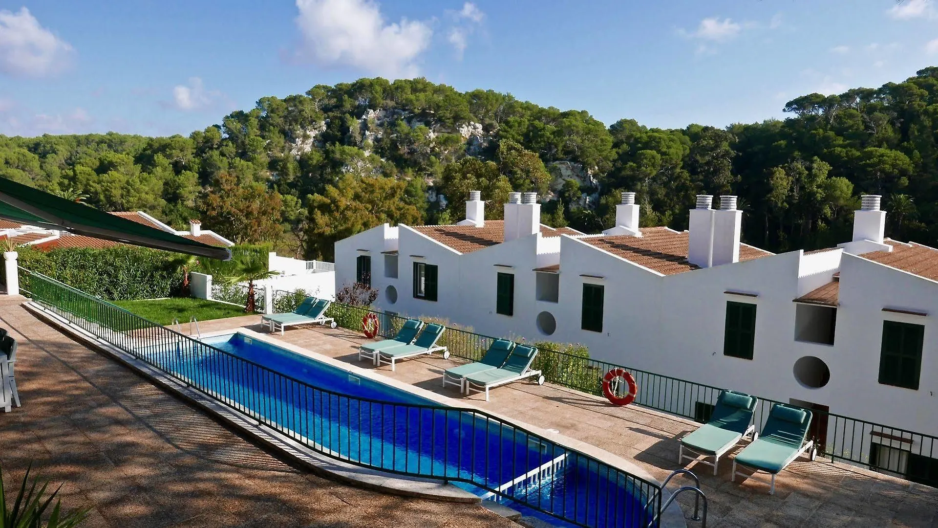 The Desmais Cala Galdana  0*, Cala Galdana (Menorca)